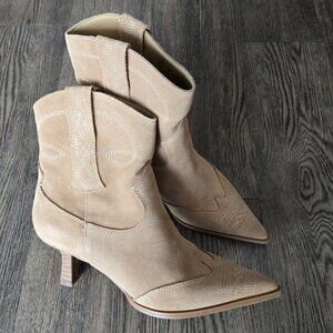 Circus by Sam Edelman Golden Caramel Suede Yolanda Western Booties Boots 8.5 M